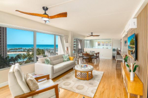 Upscale 2BR & 2BA Ocean View in Waikiki with Parking!